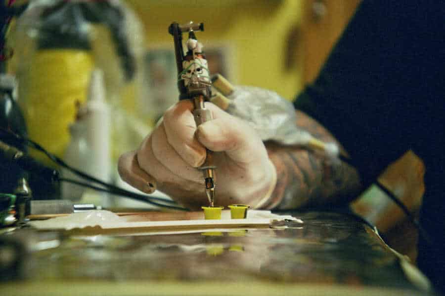 TATTOO-MACHINE