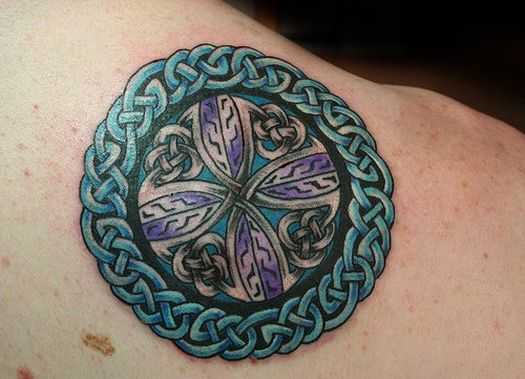 tatu_kelty-128