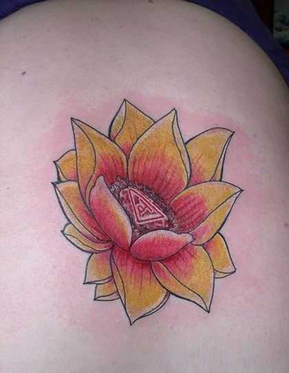 tatu_lotos-30