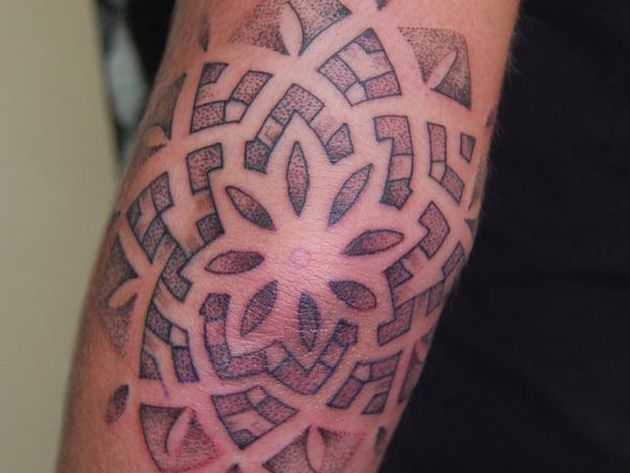 tatu_dotwork-112