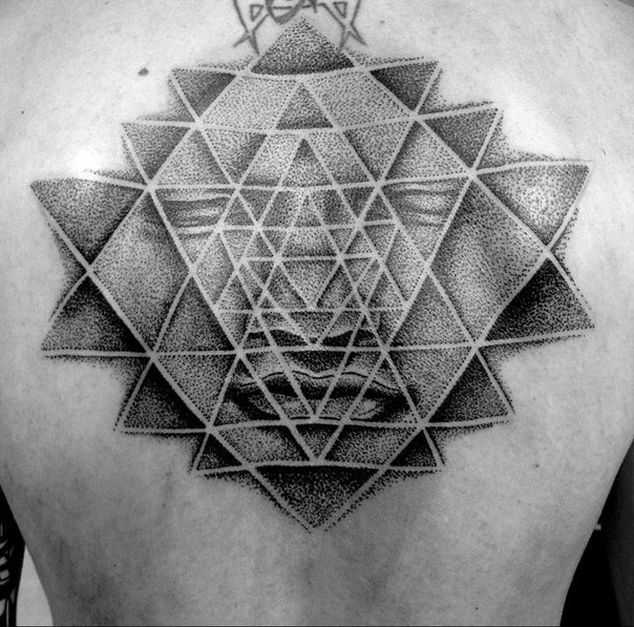 tatu_dotwork-366