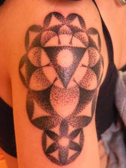 tatu_dotwork-37