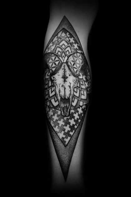tatu_dotwork-386