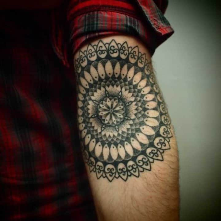 tatu_dotwork-4