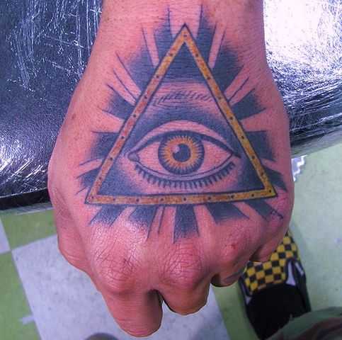 tatu_glaz-101